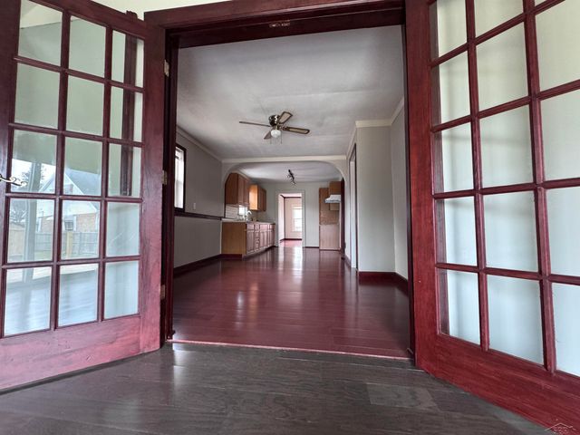 1904 James Street, Essexville, MI 48732