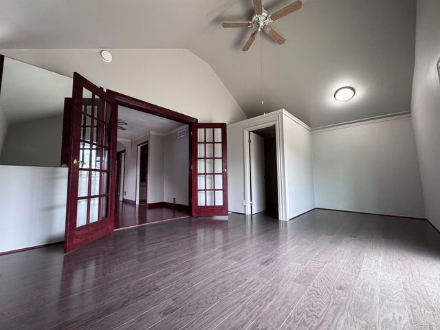 1904 James Street, Essexville, MI 48732