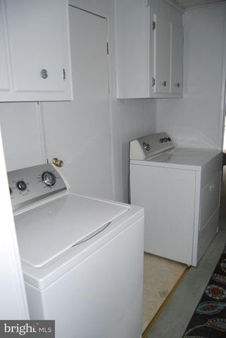 1 MEADOW RUN PL, Harrisburg, PA 17112