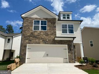 209 station Overlook Drive, Auburn, GA 30011
