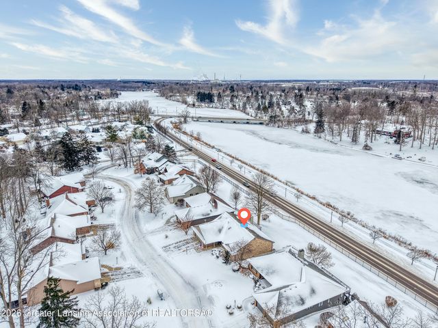 3612 Muirfield Drive, Lansing, MI 48911