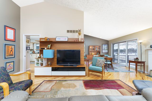 3612 Muirfield Drive, Lansing, MI 48911