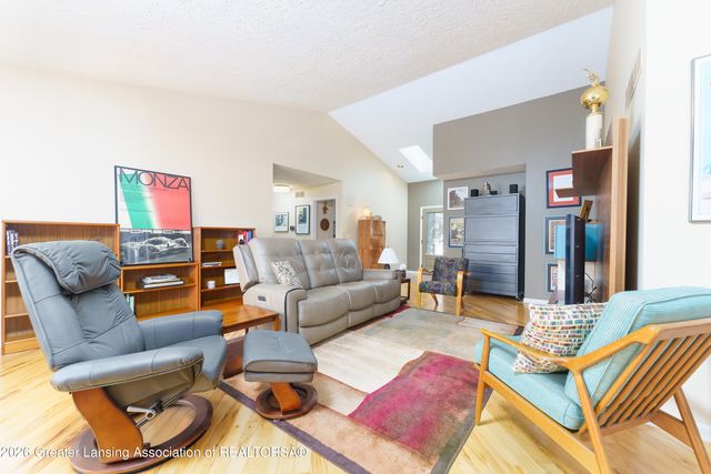 3612 Muirfield Drive, Lansing, MI 48911