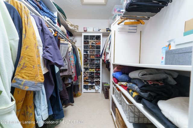 3612 Muirfield Drive, Lansing, MI 48911