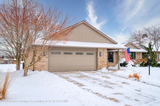 3612 Muirfield Drive, Lansing, MI 48911