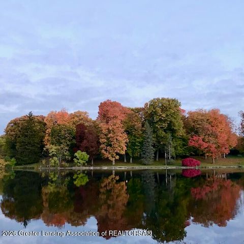 3612 Muirfield Drive, Lansing, MI 48911