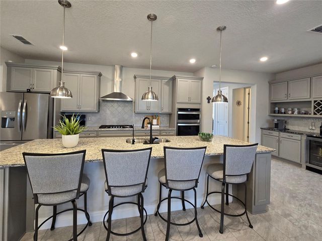 2743 RIVER CREEK LANE, St Cloud, FL 34771