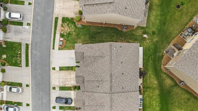 2052 Lakeshore Overlook Drive NW, Kennesaw, GA 30152