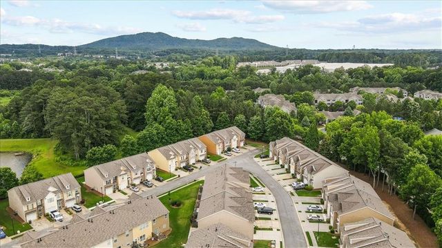 2052 Lakeshore Overlook Drive NW, Kennesaw, GA 30152