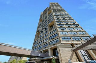7004 Boulevard East 28C, Guttenberg, NJ 07093