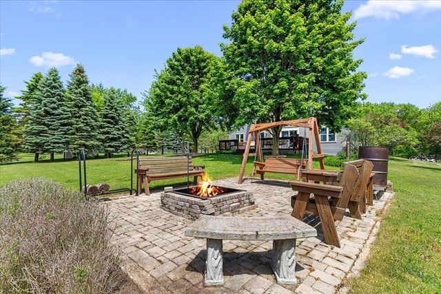 N1044 Mink LANE, Campbellsport, WI 53010
