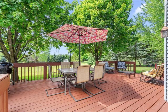 N1044 Mink LANE, Campbellsport, WI 53010