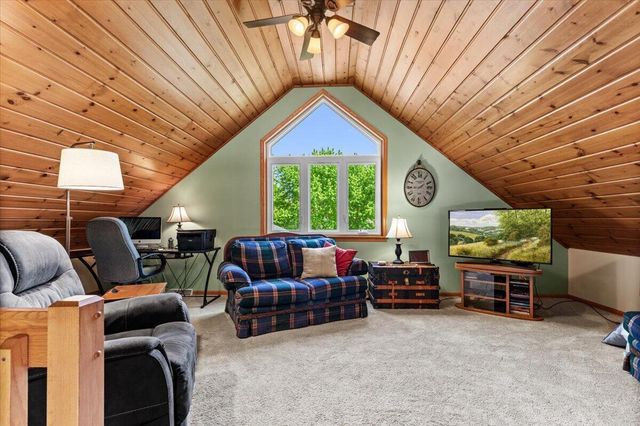N1044 Mink LANE, Campbellsport, WI 53010
