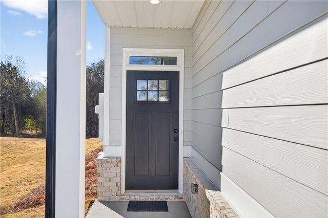 548 Madison St, Commerce, GA 30529