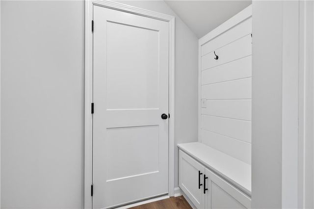 548 Madison St, Commerce, GA 30529