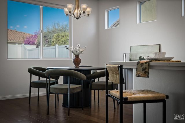 2029 Delamere Street, Bakersfield, CA 93311