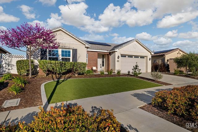 2029 Delamere Street, Bakersfield, CA 93311