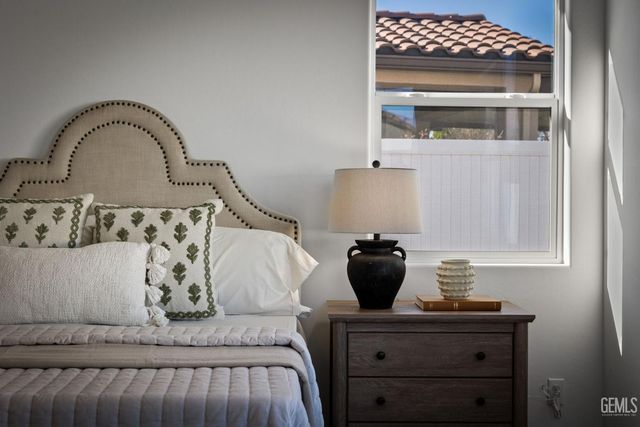 2029 Delamere Street, Bakersfield, CA 93311