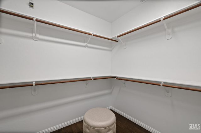 2029 Delamere Street, Bakersfield, CA 93311