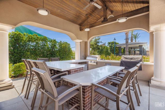 2029 Delamere Street, Bakersfield, CA 93311