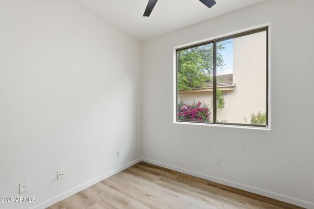 2936 S COLE Drive, Gilbert, AZ 85295