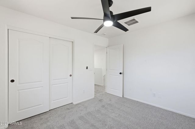 2936 S COLE Drive, Gilbert, AZ 85295