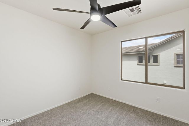 2936 S COLE Drive, Gilbert, AZ 85295