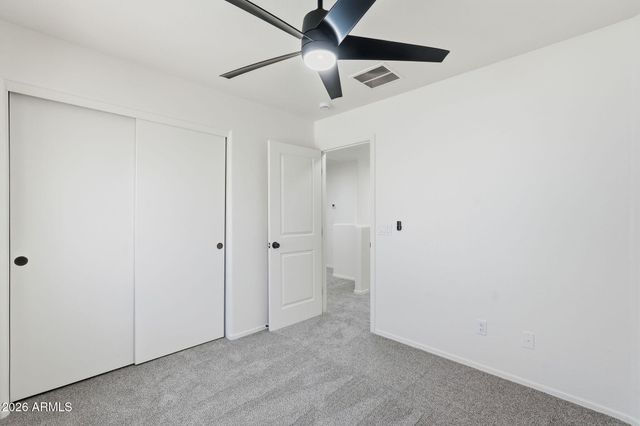 2936 S COLE Drive, Gilbert, AZ 85295