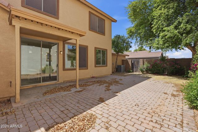 2936 S COLE Drive, Gilbert, AZ 85295