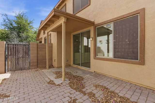 2936 S COLE Drive, Gilbert, AZ 85295