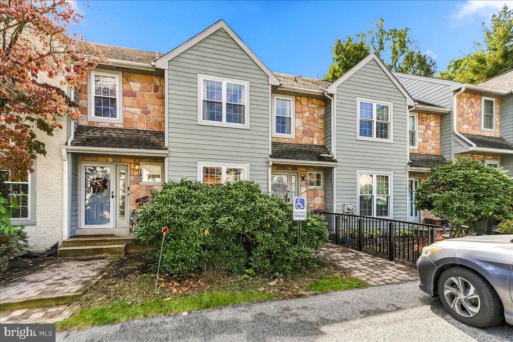 181 NOTTINGHAM CT, ASTON, PA 19014 — photo 4