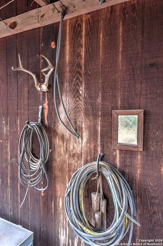 438 Yellowstone Lane, Hunt, TX 78024