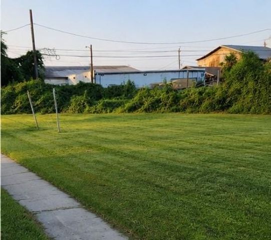 1314 43rd Street, Galveston, TX 77550