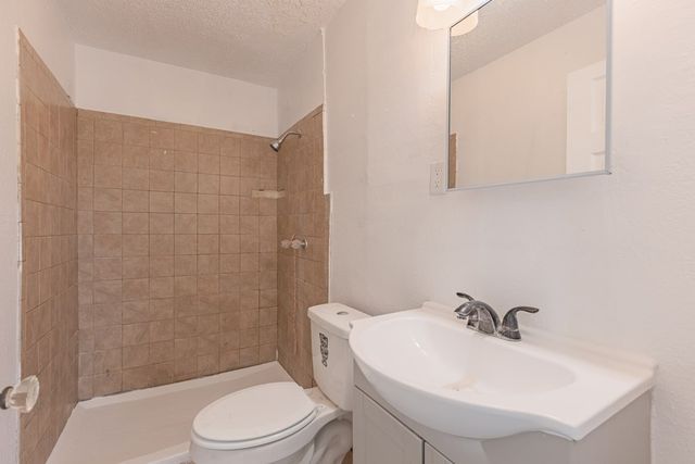 900 N Dotsy Ave, Odessa, TX 79763