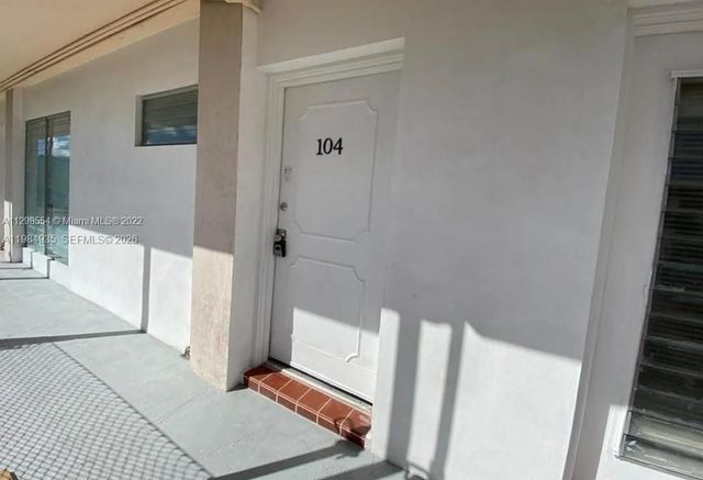 1600 NE 114th St 104, Miami, FL 33181