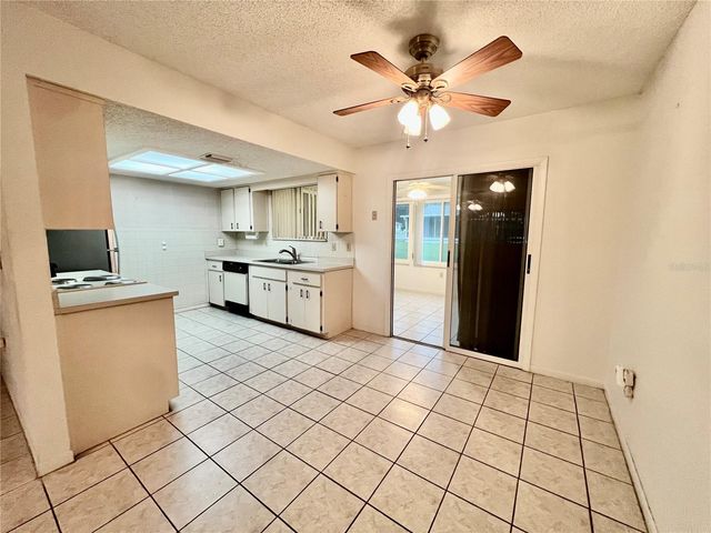 8565 SW 109TH STREET, Ocala, FL 34481
