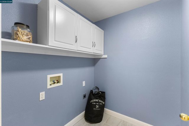 121 Enchanted Way, San Ramon, CA 94583