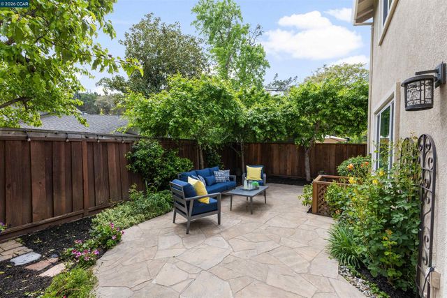 121 Enchanted Way, San Ramon, CA 94583