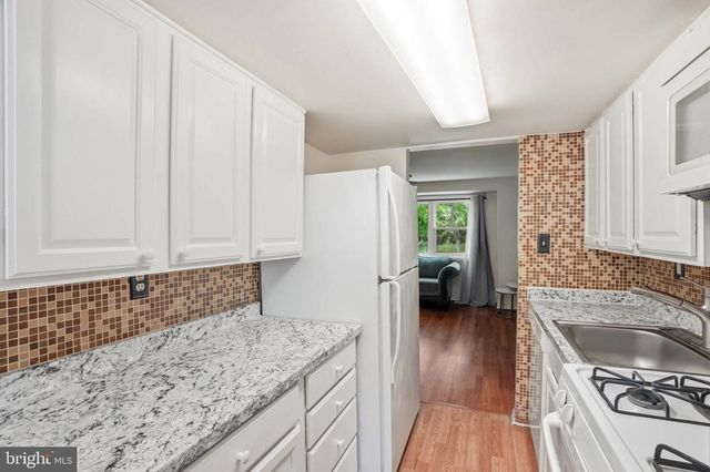 9361 READER LN, Columbia, MD 21045