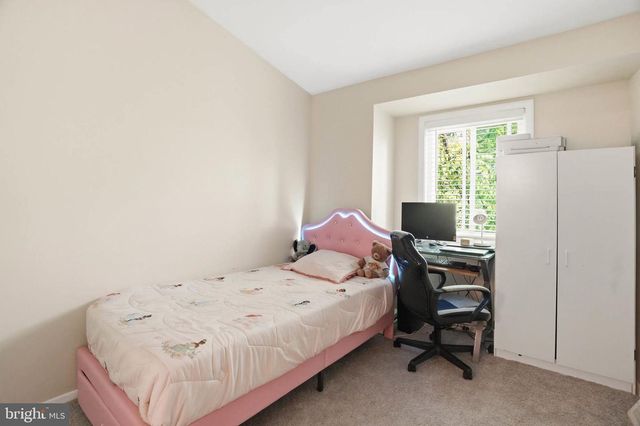 9361 READER LN, Columbia, MD 21045