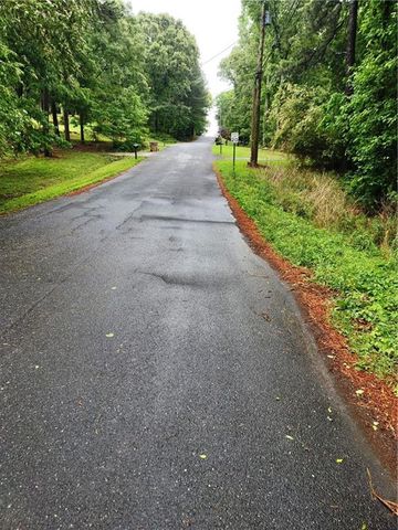 23 Country Lane SW, Cartersville, GA 30120