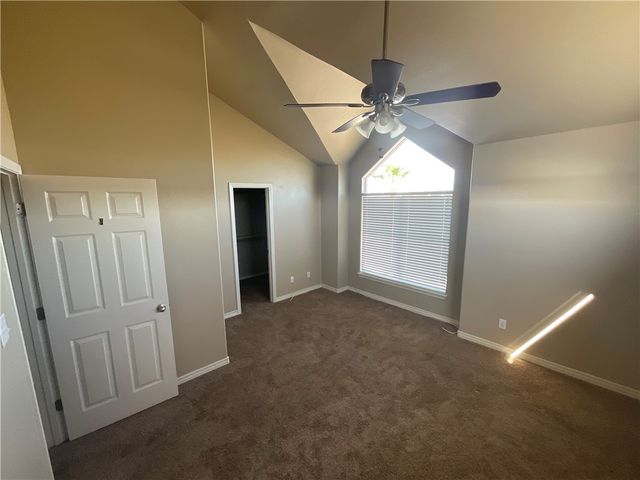 14833 Granada Dr 1, Corpus Christi, TX 78418