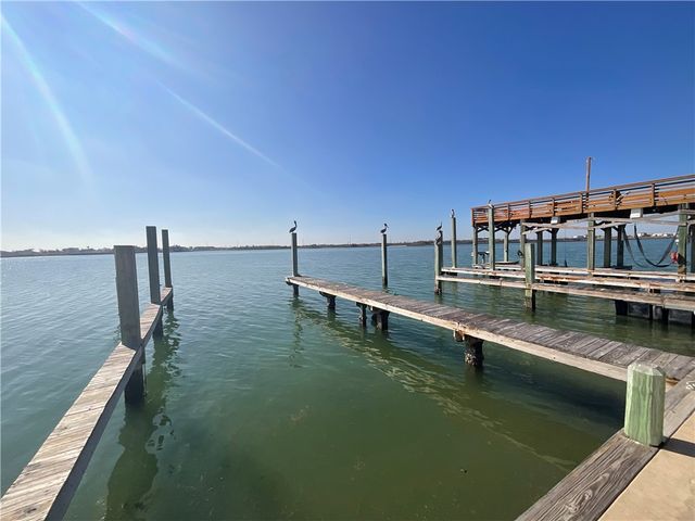 14833 Granada Dr 1, Corpus Christi, TX 78418