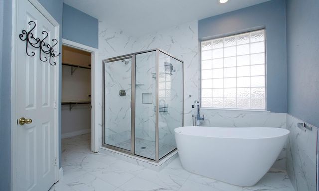 2 Sweet Birch Place, The Woodlands, TX 77382