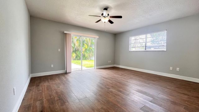 11535 Sanderling Drive, Wellington, FL 33414