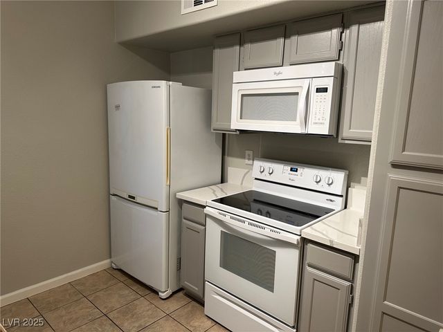 7255 West Sunset Road 1024, Las Vegas, NV 89113