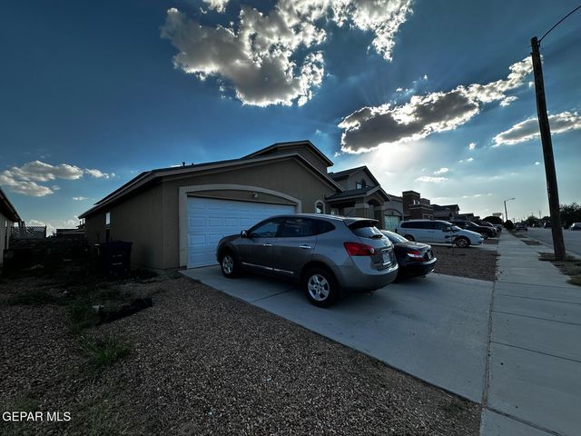 14240 Rattler Point Drive, El Paso, TX 79938