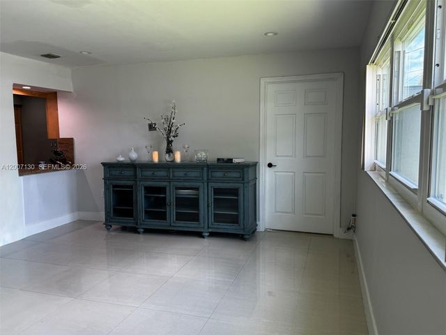 7833 Tropicana St, Miramar, FL 33023