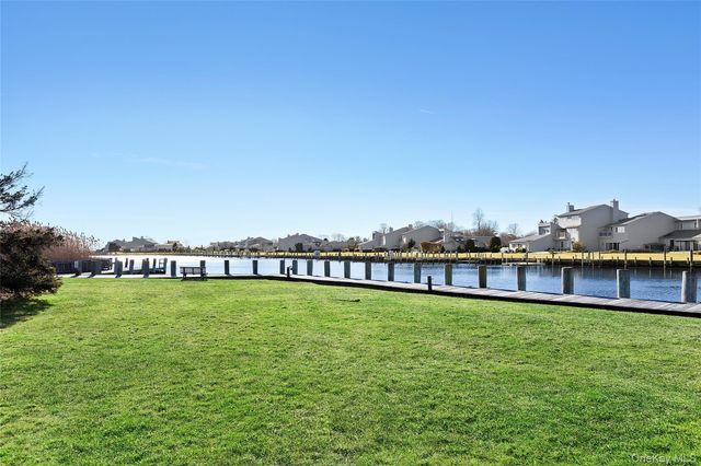 58 Fairharbor 58, Patchogue, NY 11772