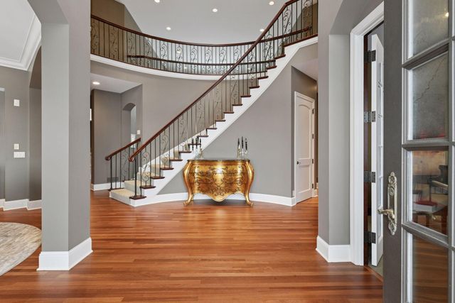 315 Calamus Circle, Medina, MN 55340